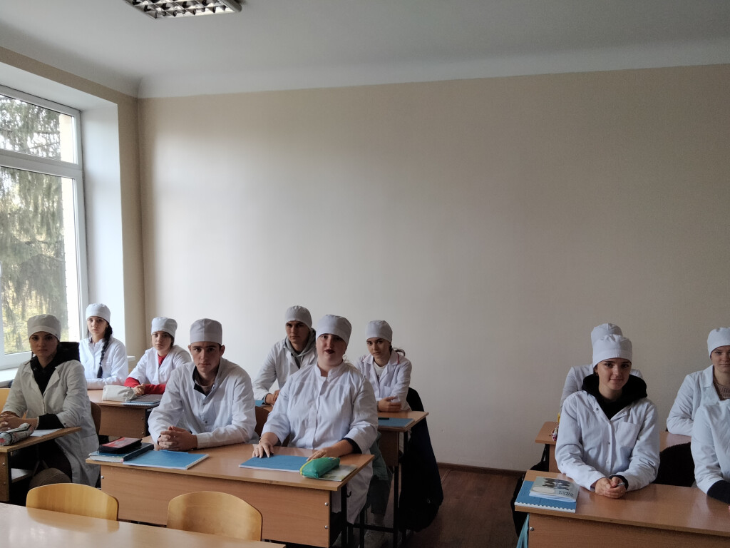 Обговорюємо питання академічної доброчесності / Discussing the issue of academic integrity