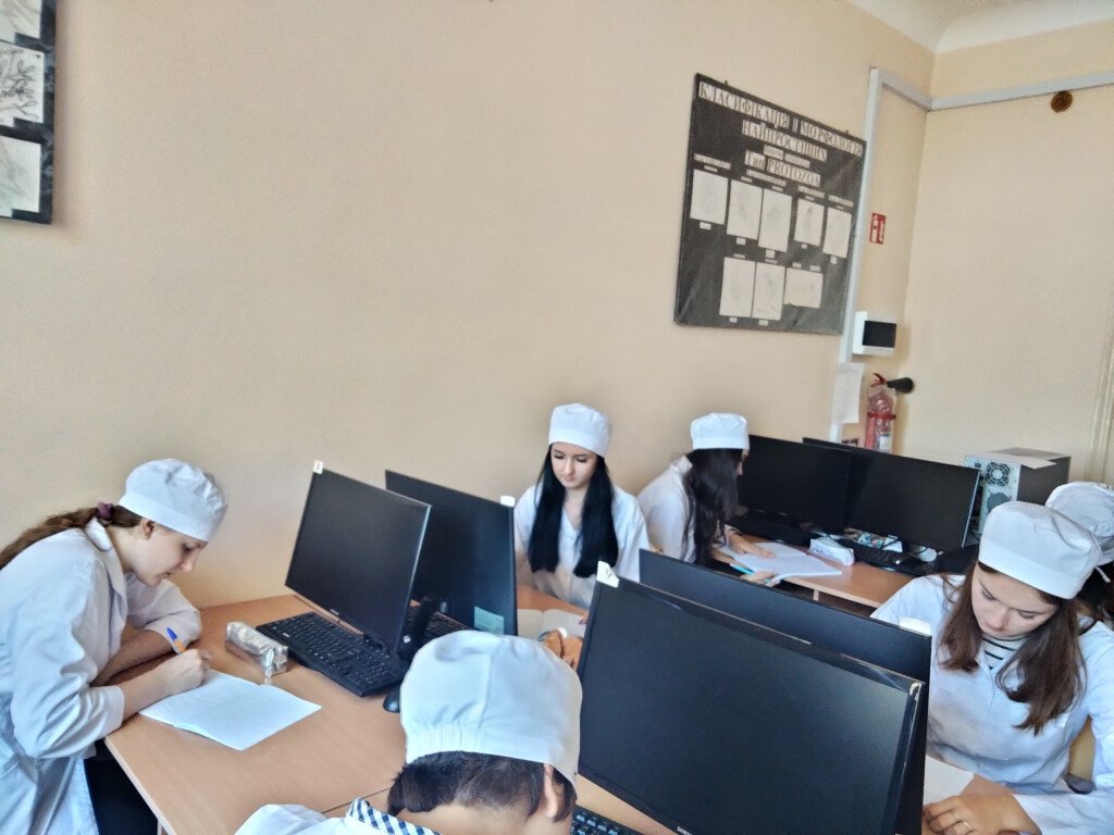 Обговорюємо питання академічної доброчесності / Discussing the issue of academic integrity