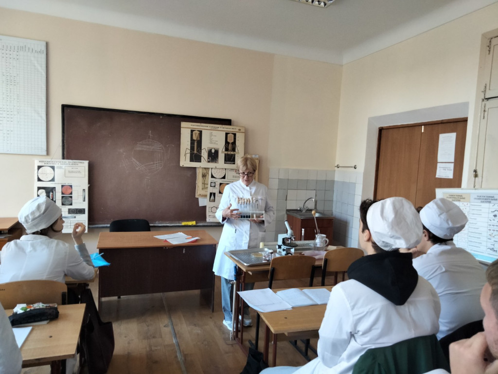 Обговорюємо питання академічної доброчесності / Discussing the issue of academic integrity