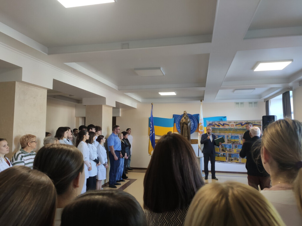 До Дня захисників і захисниць України 1 жовтня 2026 року / on the Day of Defenders and Defendresses of Ukraine on October 1, 2026