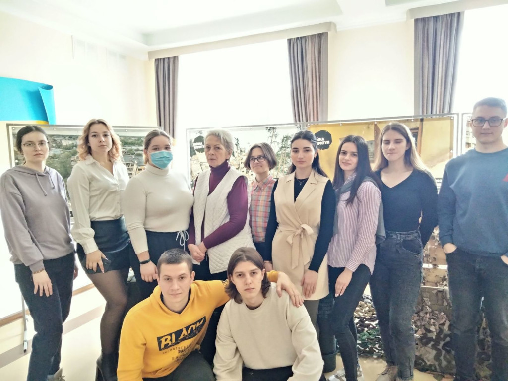 Війна впритул / Close war
