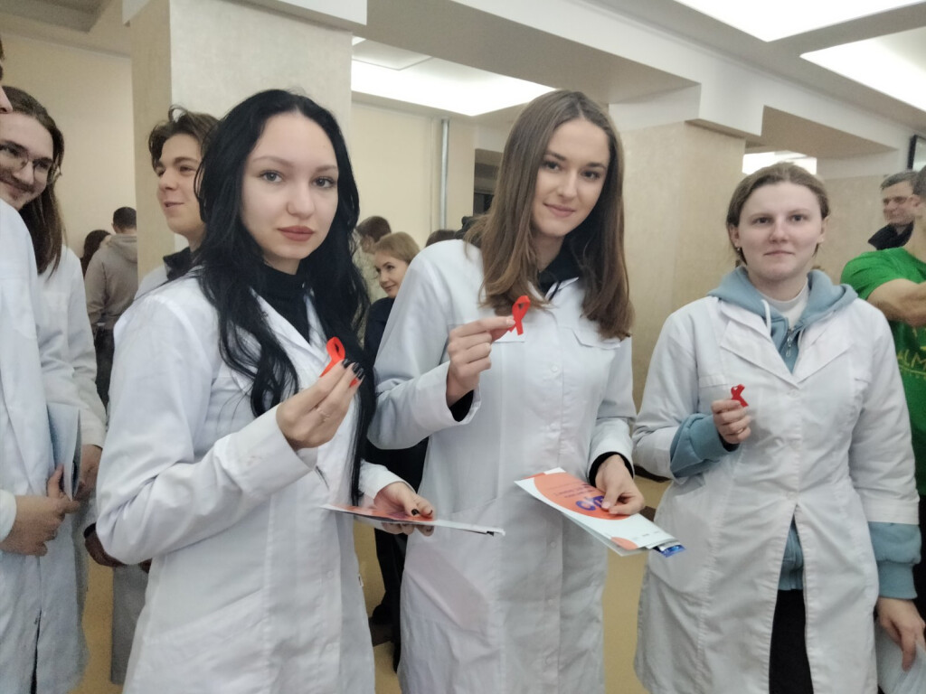 До Всесвітнього дня боротьби зі СНІДом / For World AIDS Day