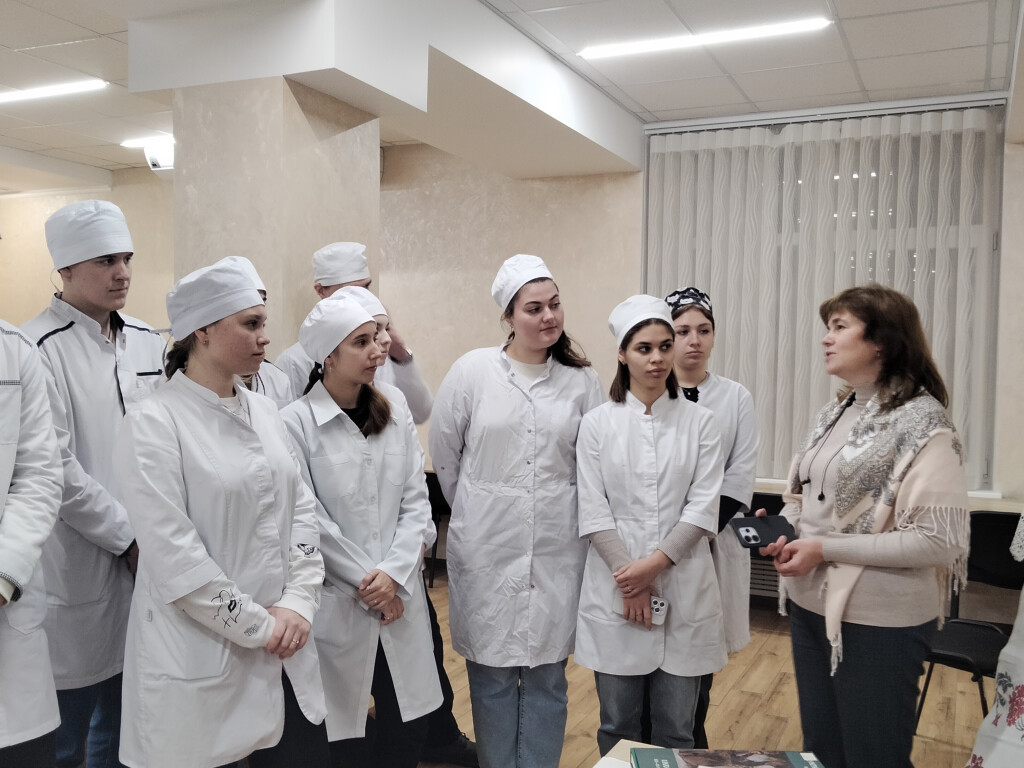 10 листопада - День вшанування пам’яті святої Параскеви Іконійської / On November 10, the Day of Honoring of Saint Paraskeva of Iconium