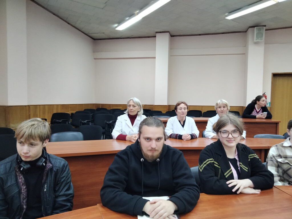 1 жовтня - День захисників та захисниць України / On October 1, 2025, the Day of Defenders of Ukraine