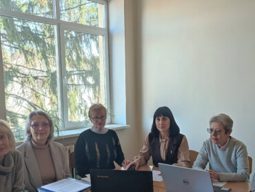 Фітонциди в сучасній медицині / The Role of Phytoncides as Factors of Antimicrobial Protection in the Prevention of Infectious Diseases.